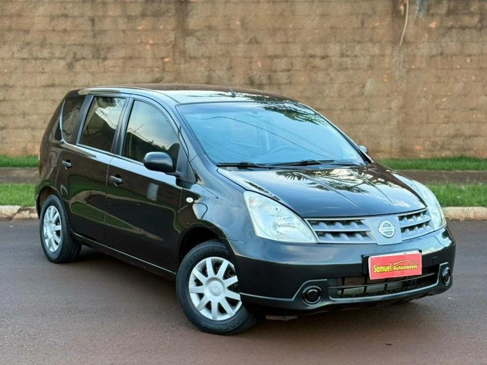 NISSAN LIVINA