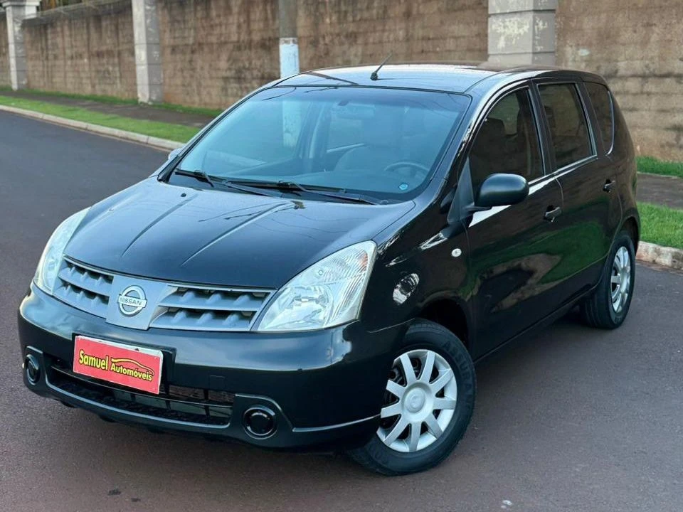 NISSAN LIVINA