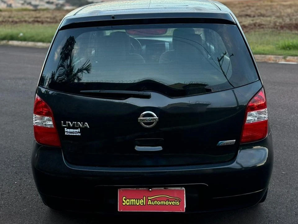 NISSAN LIVINA