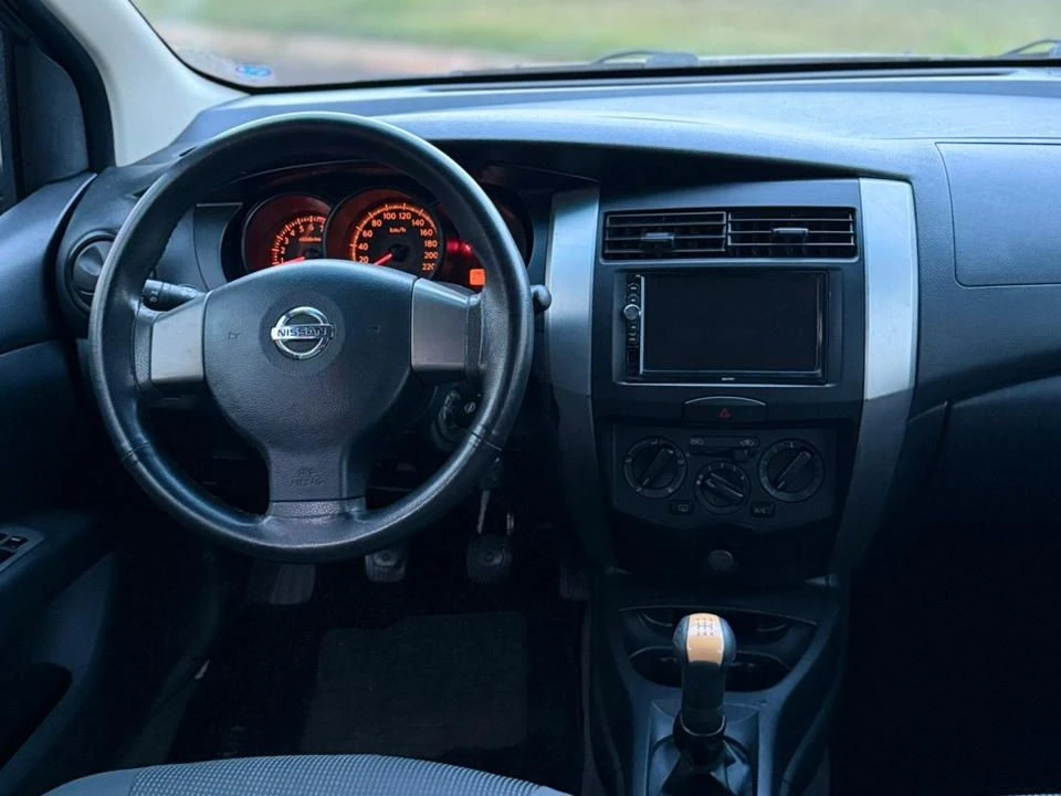 NISSAN LIVINA