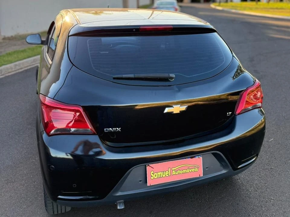 CHEVROLET ONIX