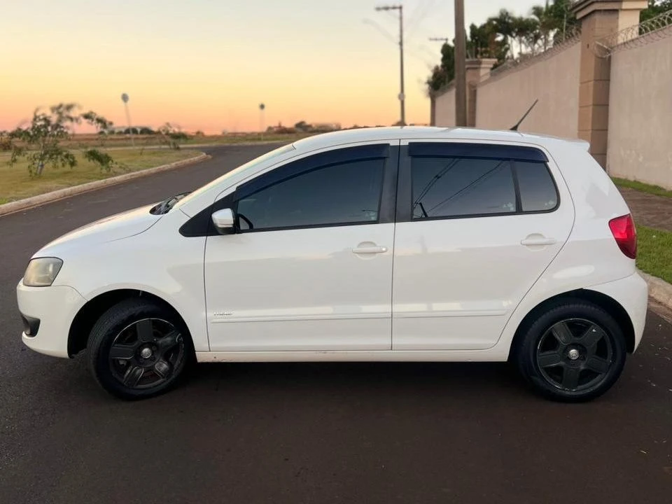 VOLKSWAGEN FOX