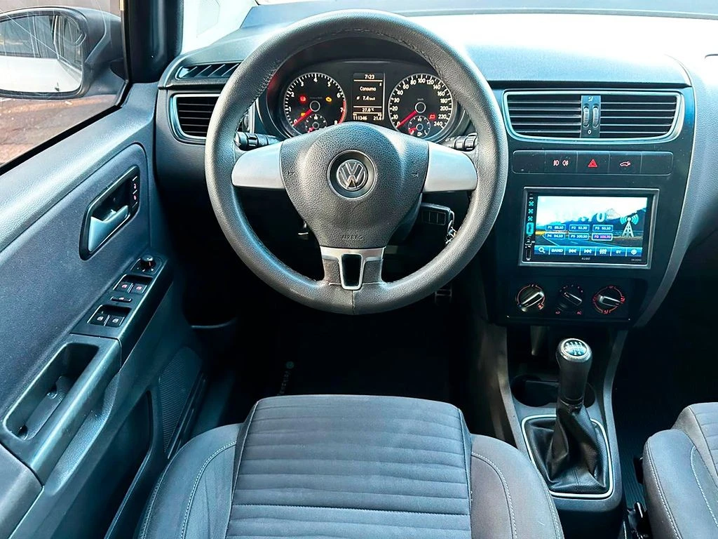 VOLKSWAGEN CROSSFOX