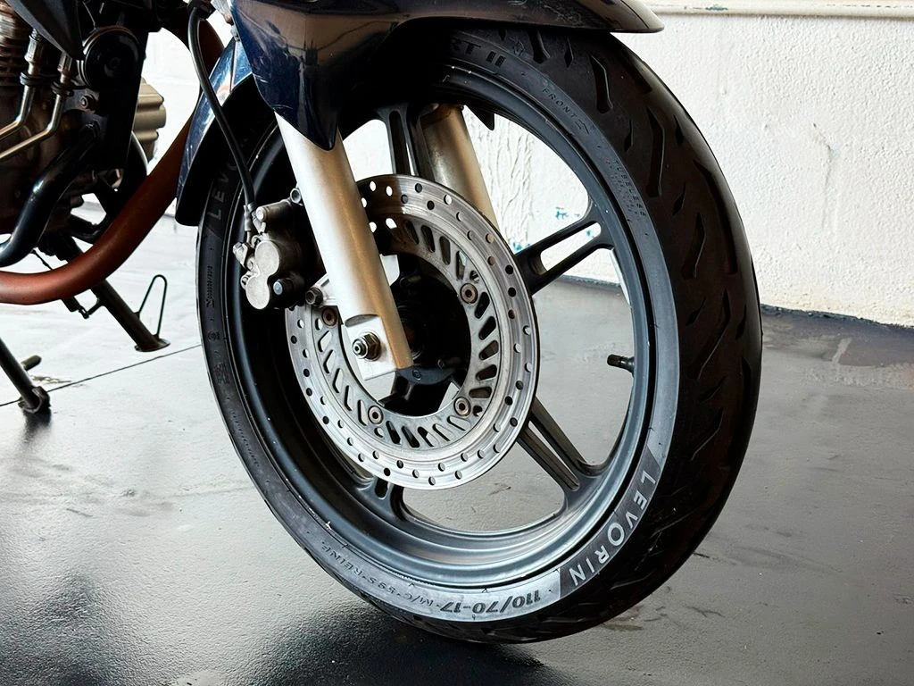 HONDA CB 300R