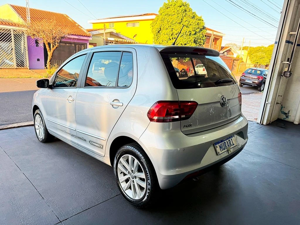 VOLKSWAGEN FOX
