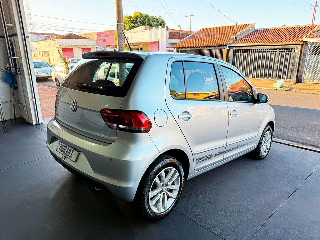 VOLKSWAGEN FOX