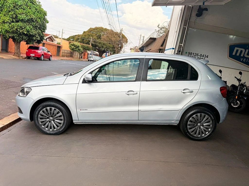VOLKSWAGEN GOL