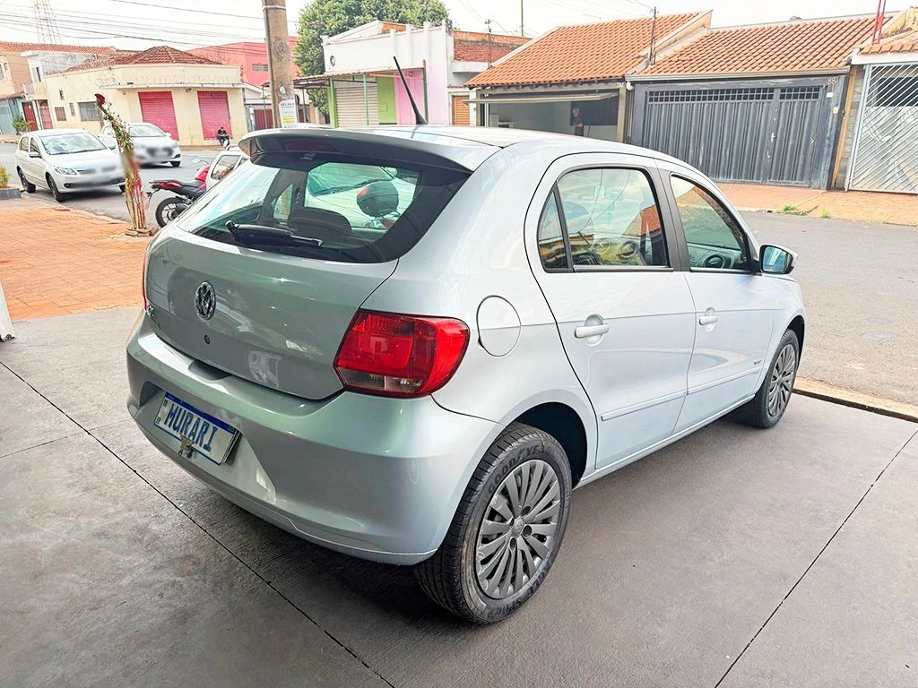 VOLKSWAGEN GOL