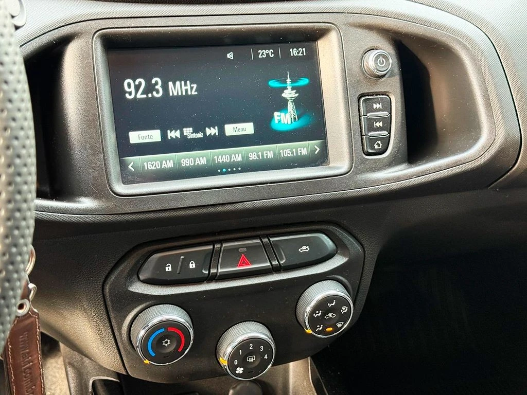 CHEVROLET PRISMA