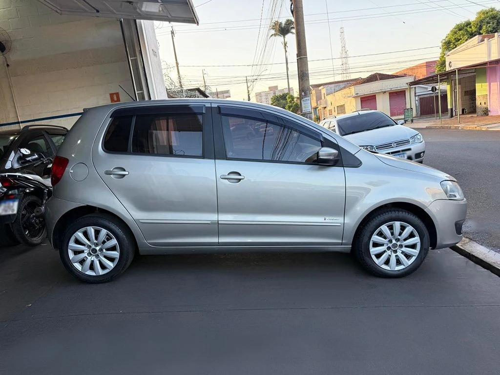 VOLKSWAGEN FOX