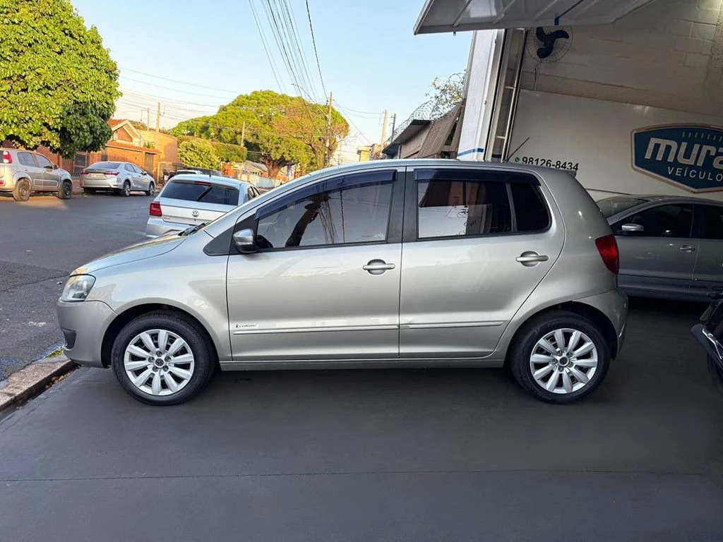 VOLKSWAGEN FOX