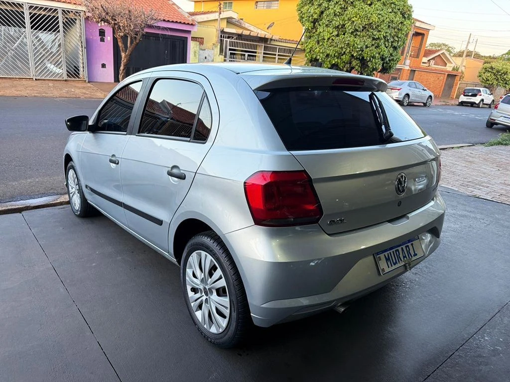 VOLKSWAGEN GOL