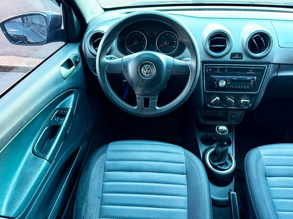 VOLKSWAGEN GOL