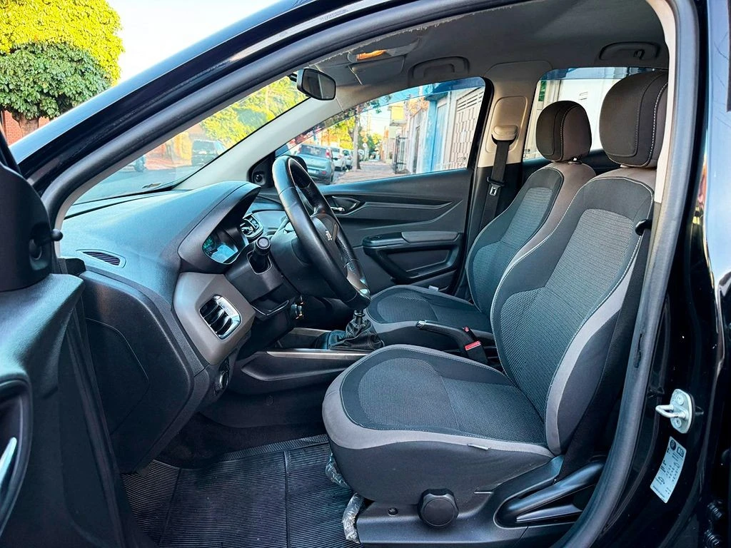 CHEVROLET PRISMA