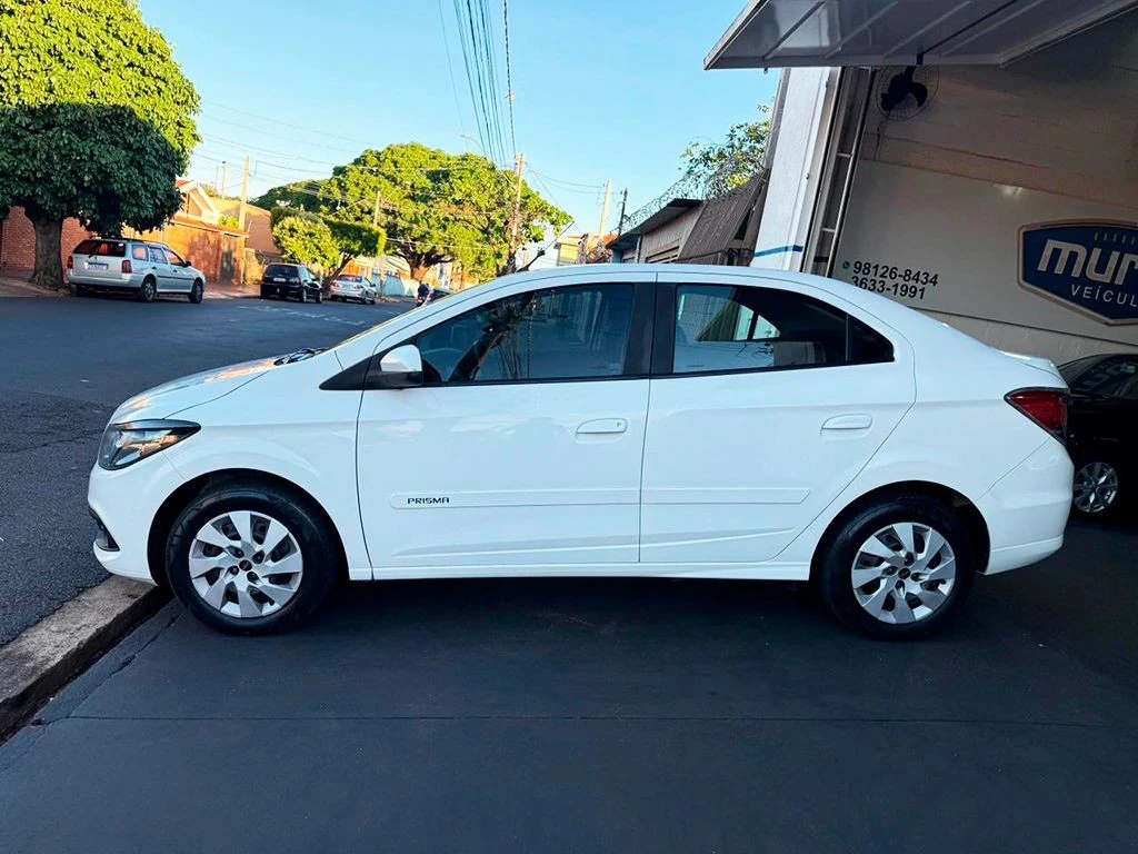 CHEVROLET PRISMA