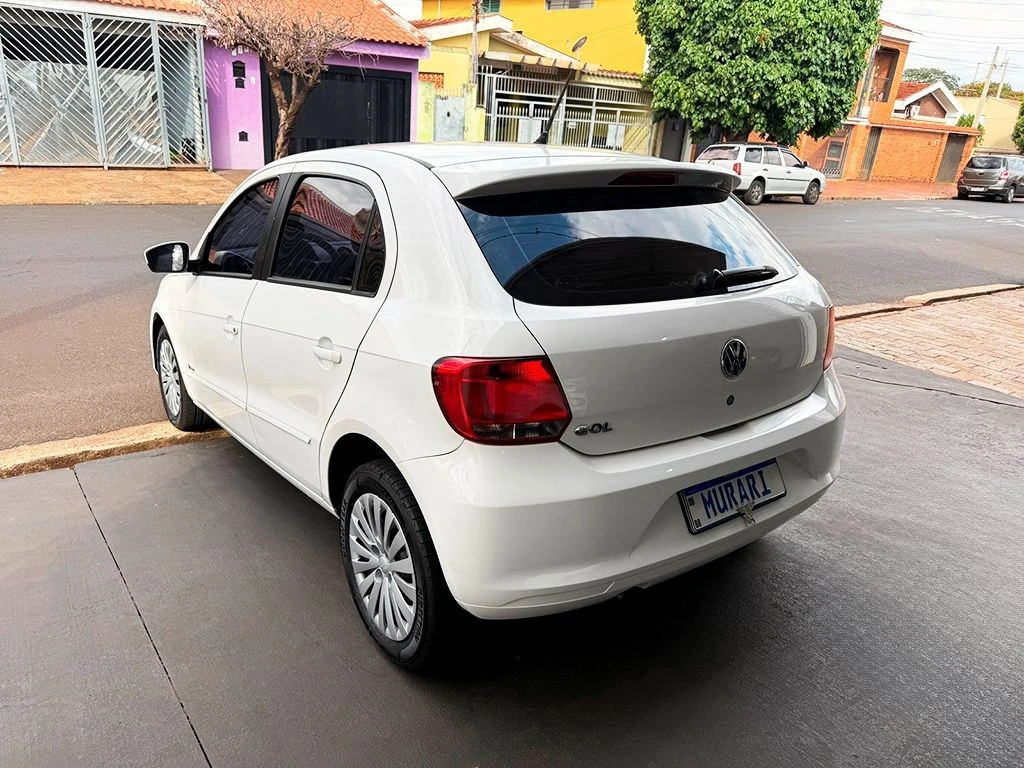 VOLKSWAGEN GOL