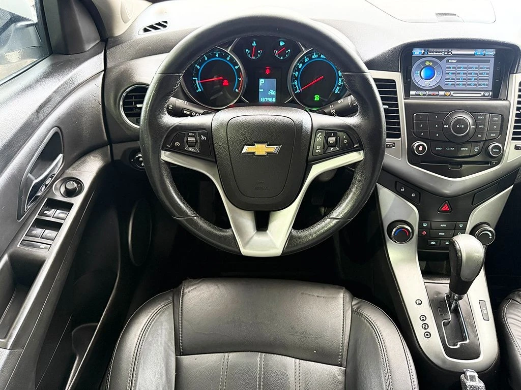 CHEVROLET CRUZE