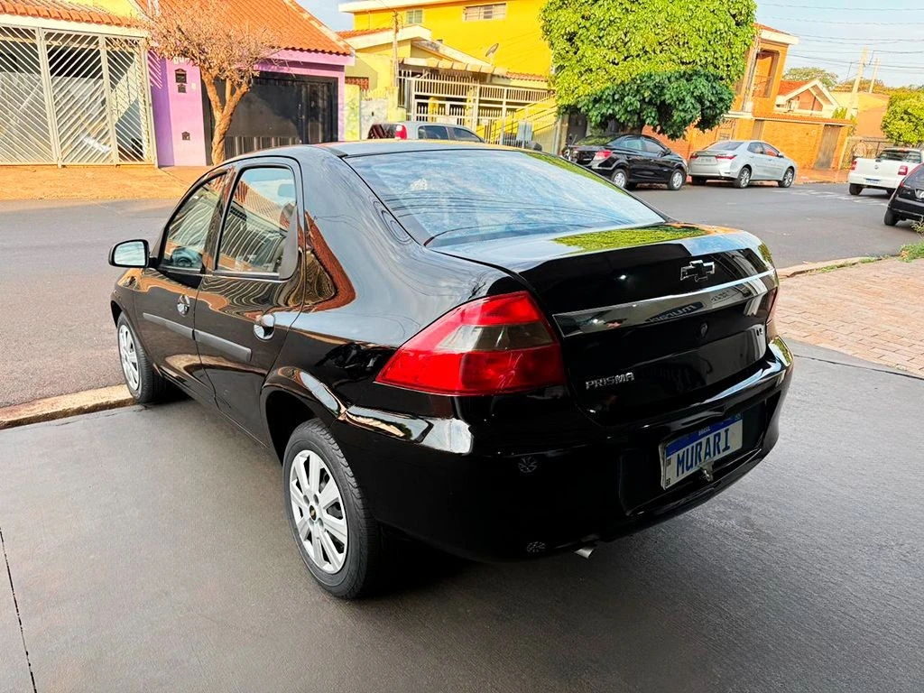 CHEVROLET PRISMA