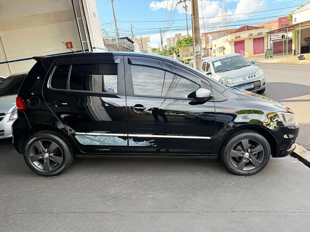 VOLKSWAGEN FOX