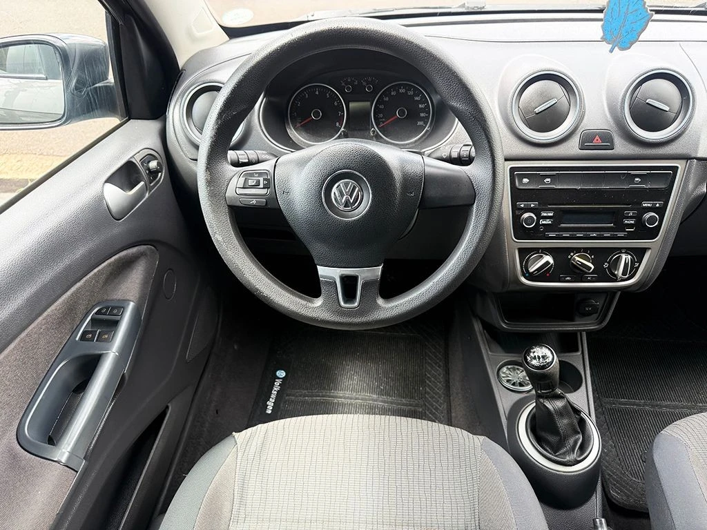 VOLKSWAGEN GOL