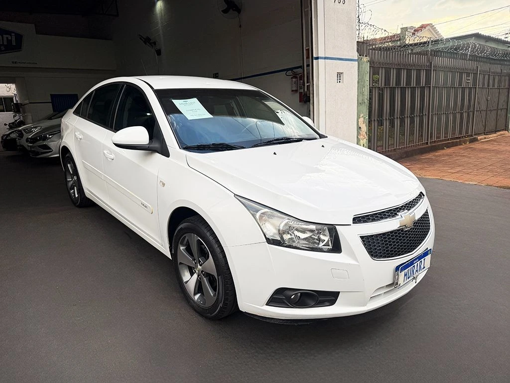 CHEVROLET CRUZE