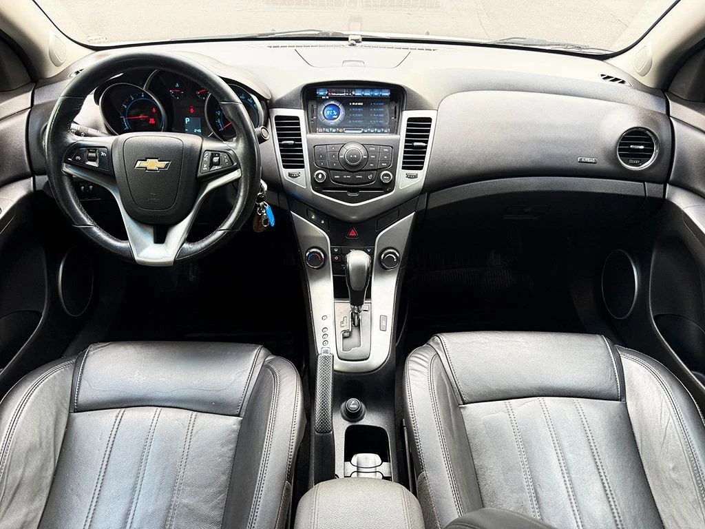 CHEVROLET CRUZE