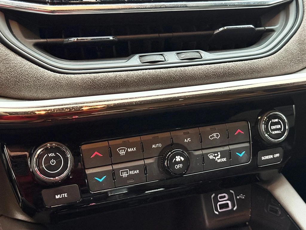 JEEP COMMANDER