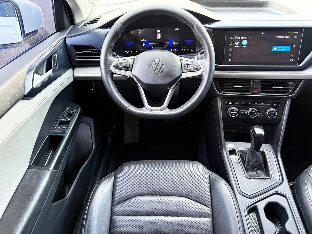 VOLKSWAGEN TAOS