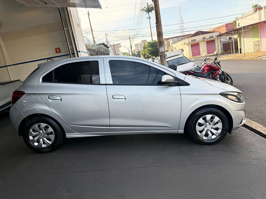 CHEVROLET ONIX