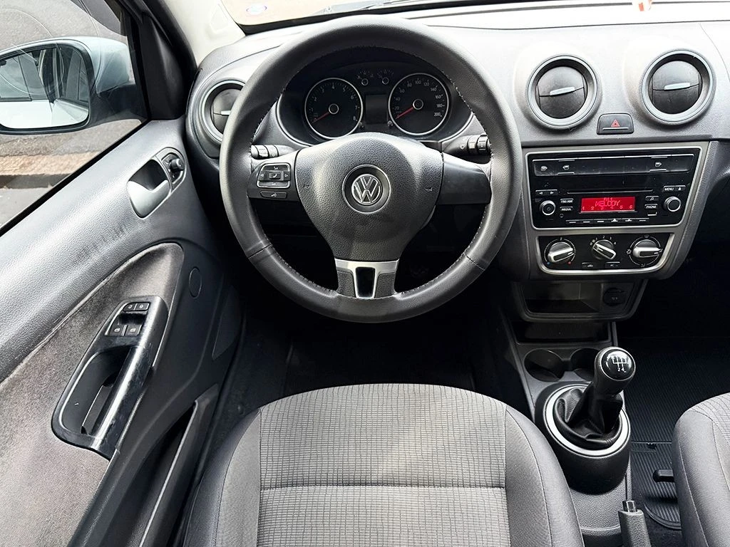 VOLKSWAGEN VOYAGE