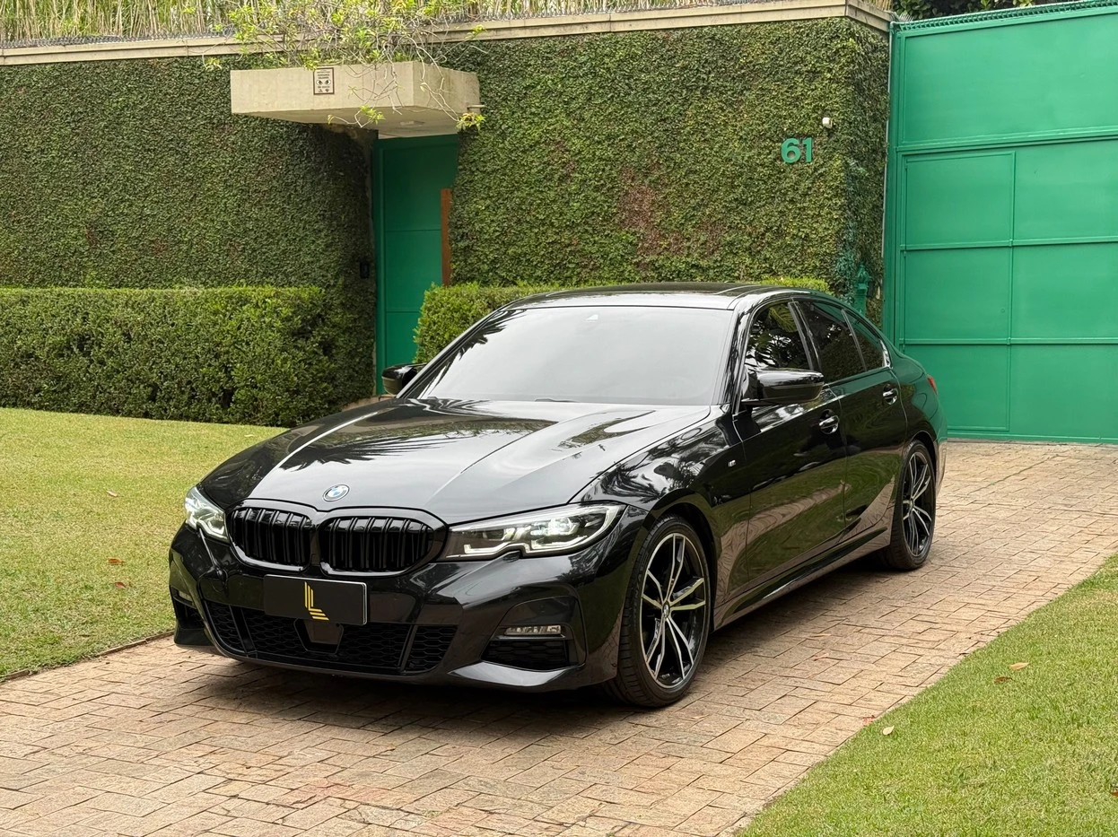 BMW 320I