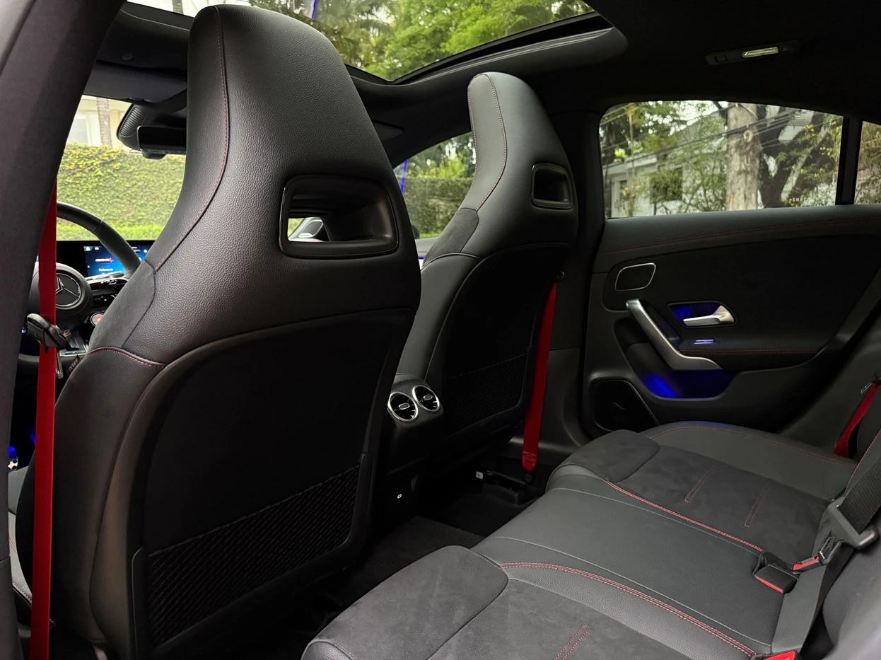 MERCEDES-BENZ CLA 45 AMG