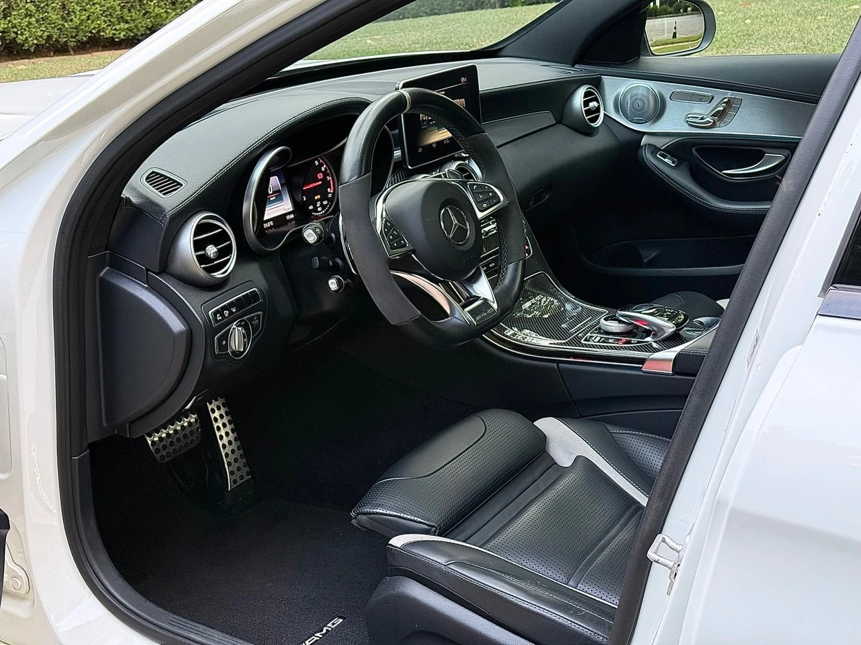 MERCEDES-BENZ C 63 AMG