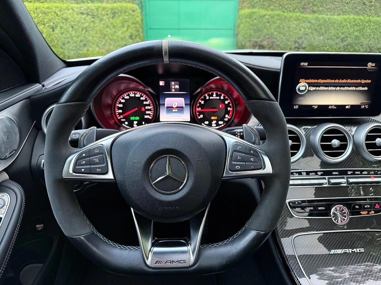 MERCEDES-BENZ C 63 AMG