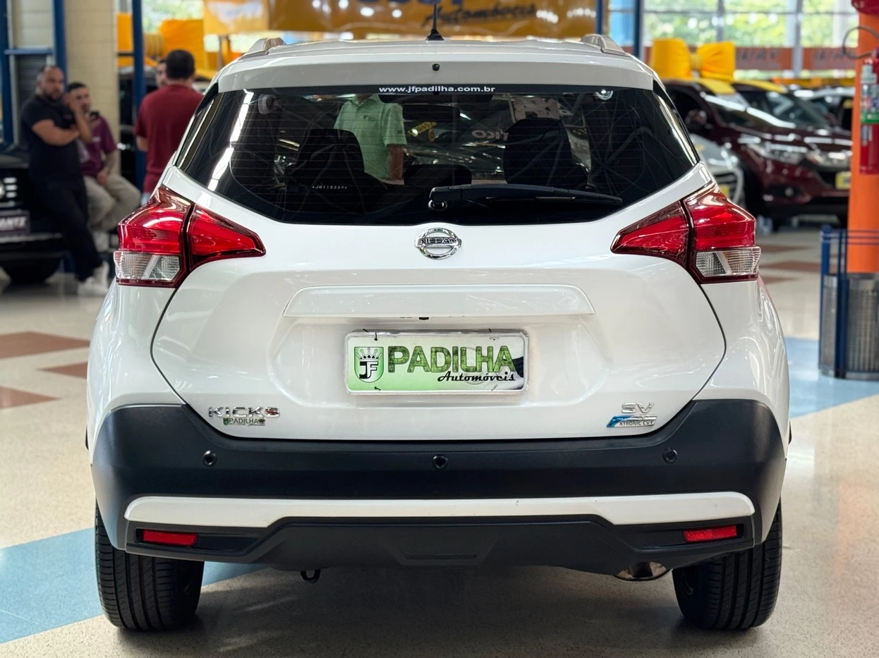 NISSAN KICKS
