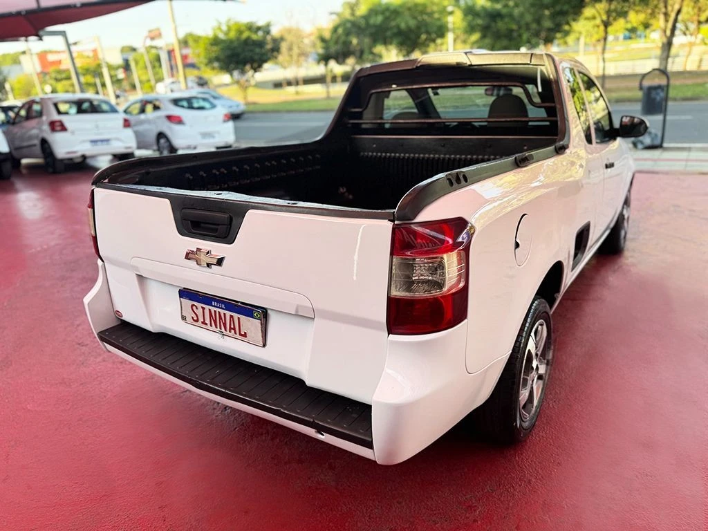 CHEVROLET MONTANA