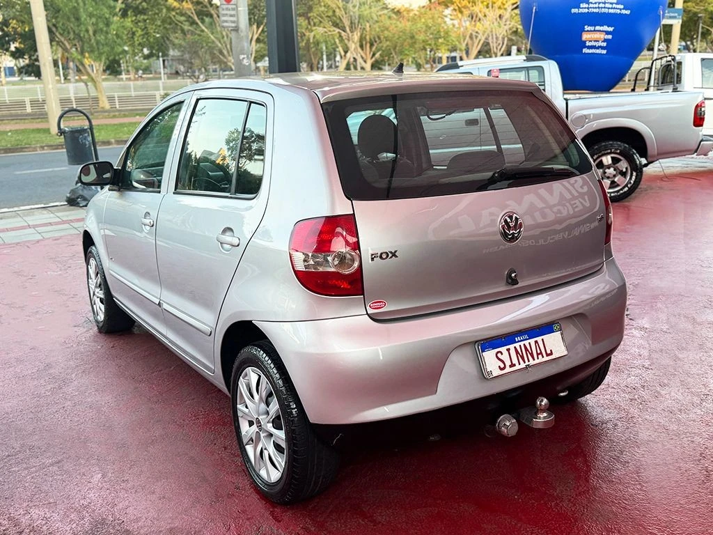 VOLKSWAGEN FOX