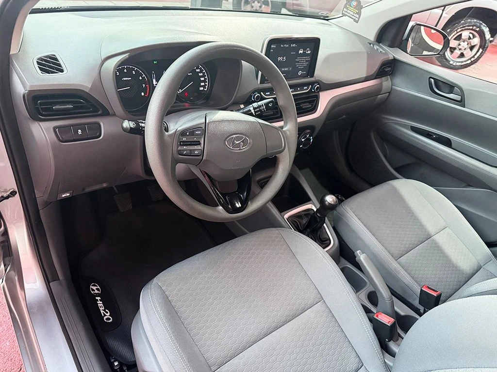 HYUNDAI HB20S