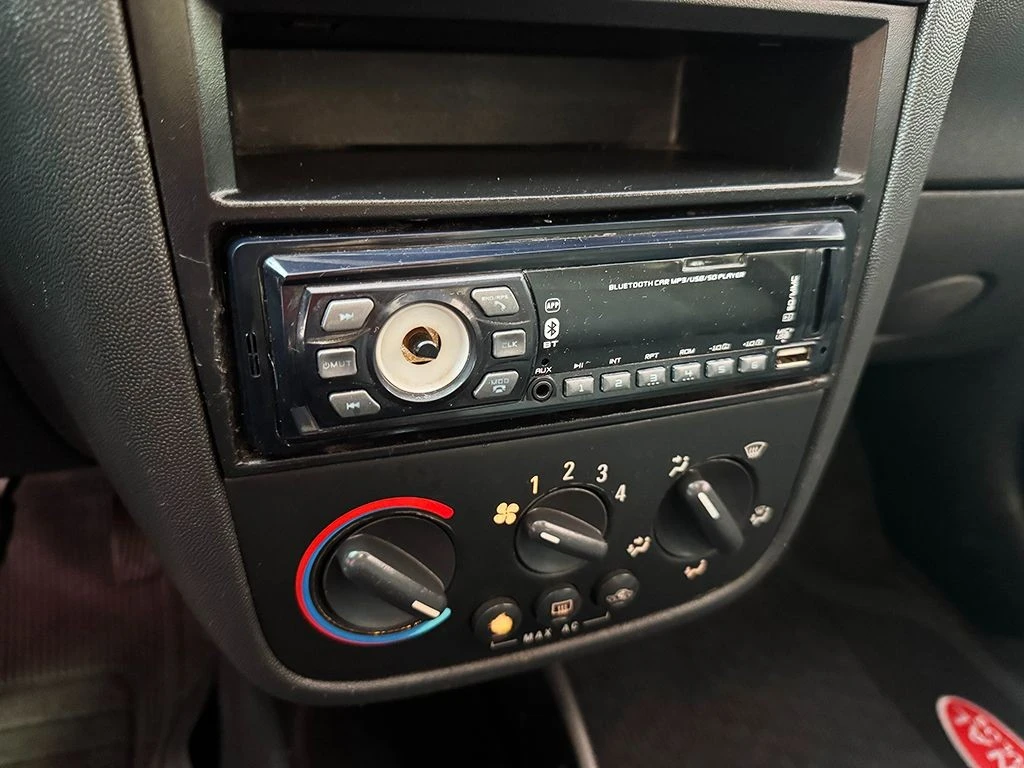 CHEVROLET MONTANA