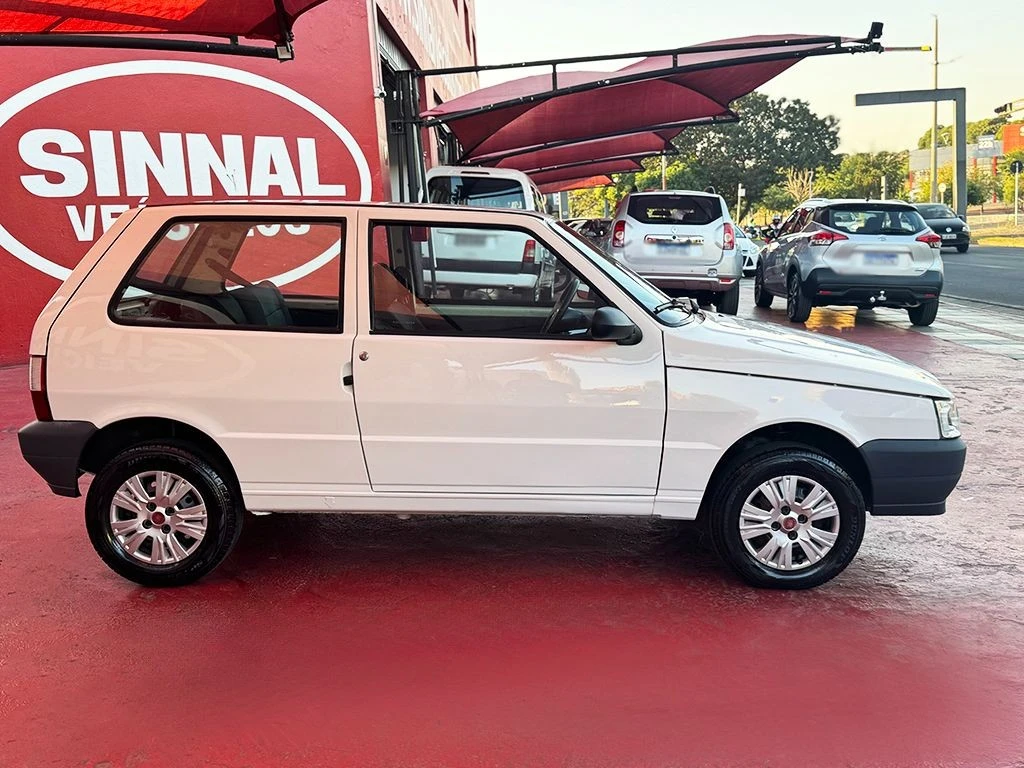 FIAT UNO