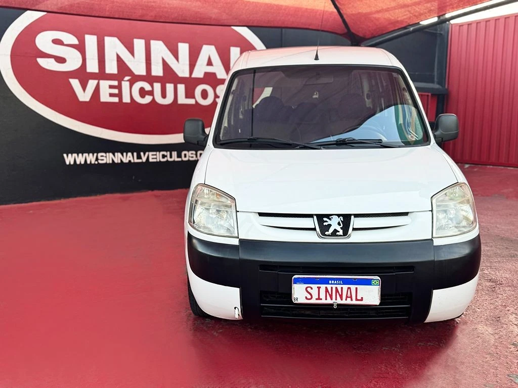 PEUGEOT PARTNER