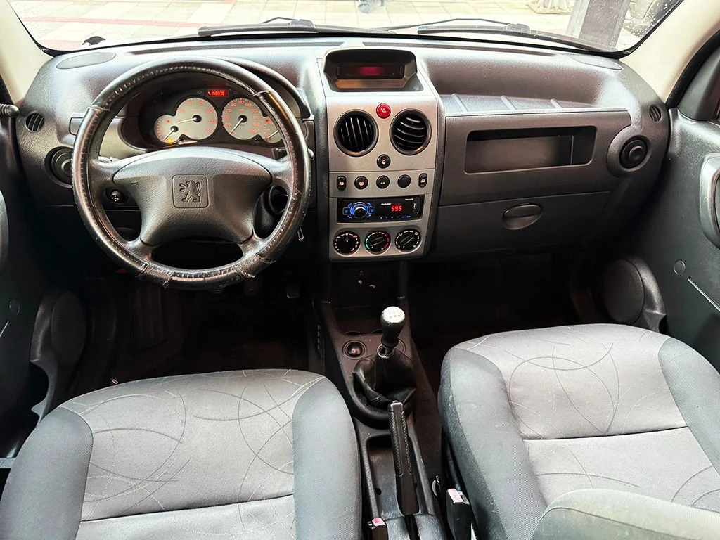 PEUGEOT PARTNER