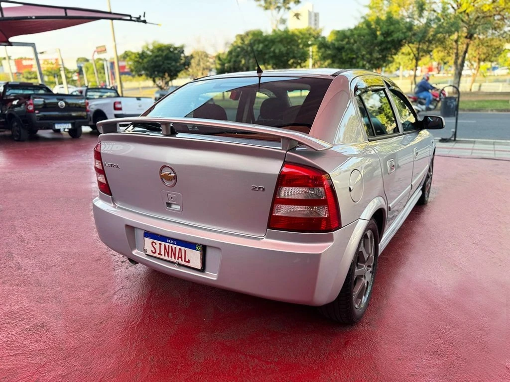 CHEVROLET ASTRA