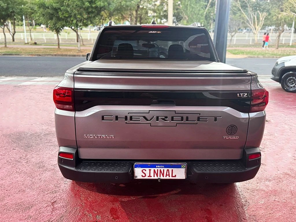 CHEVROLET MONTANA