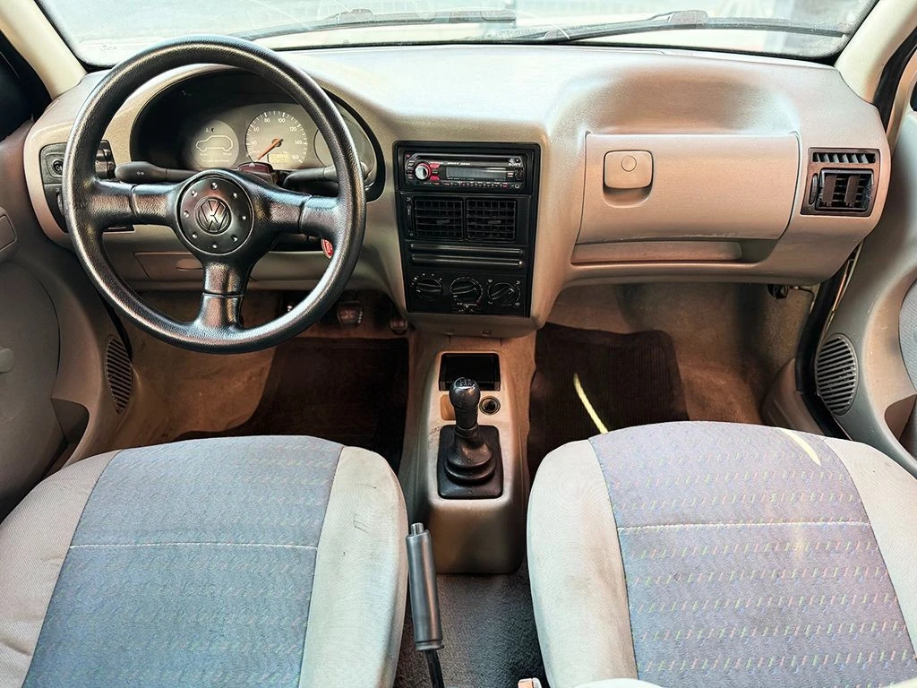 VOLKSWAGEN GOL