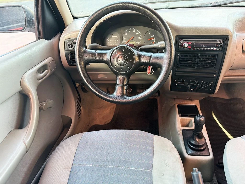 VOLKSWAGEN GOL