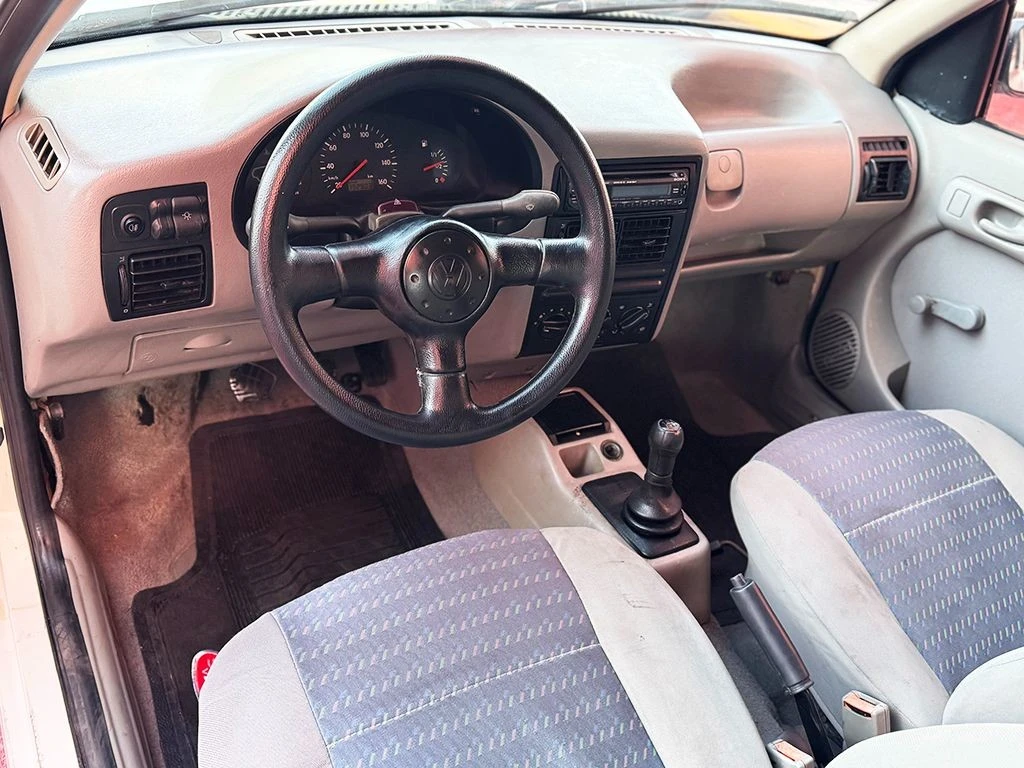 VOLKSWAGEN GOL