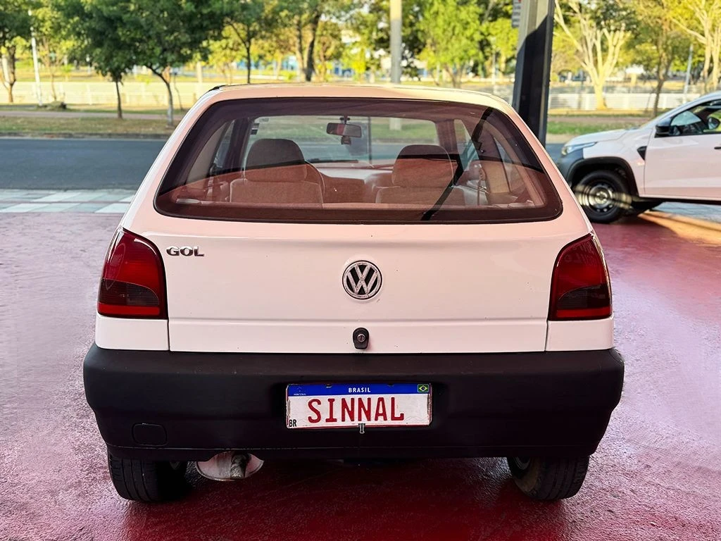 VOLKSWAGEN GOL