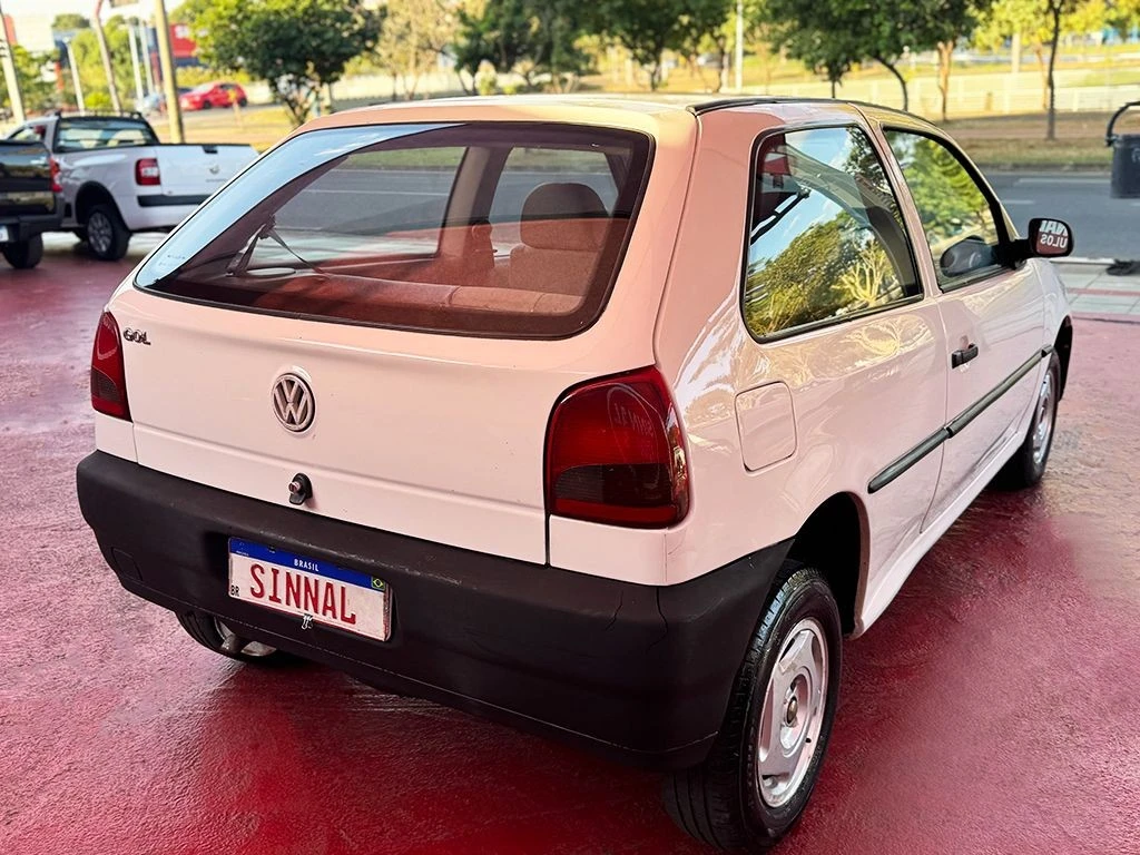 VOLKSWAGEN GOL