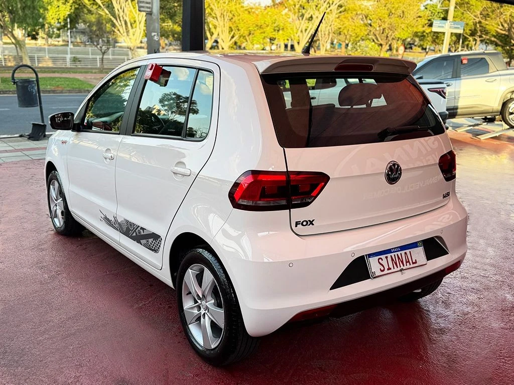 VOLKSWAGEN FOX